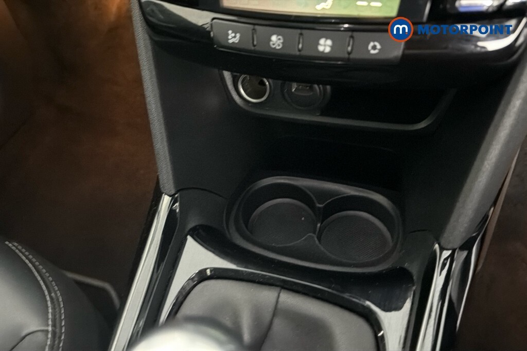 Peugeot 2008 1.2 Puretech Active Black #22