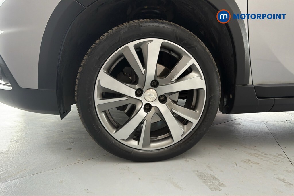 Peugeot 2008 1.2 Puretech Active Black #43