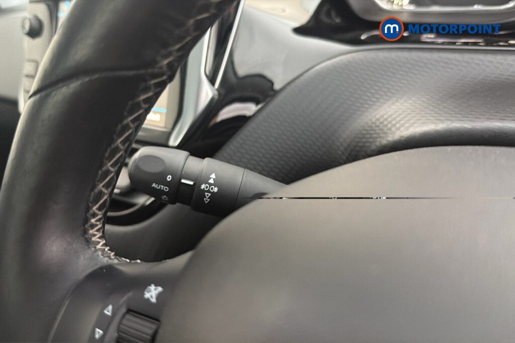Peugeot 2008 1.2 Puretech Active Black #14