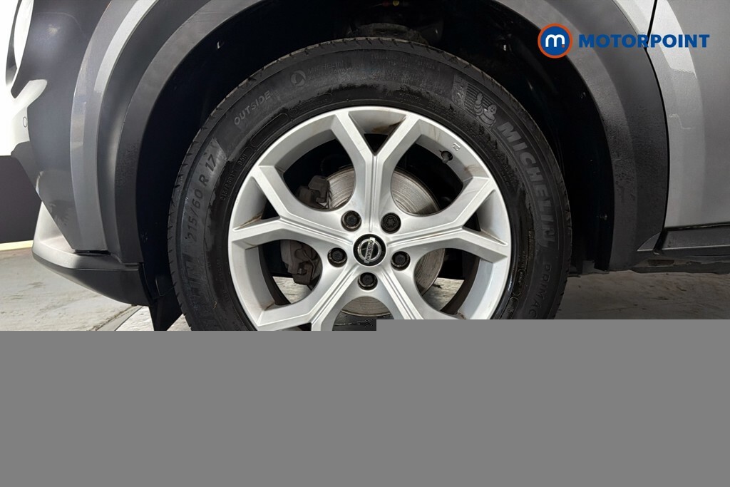 Nissan Juke Tekna Black #24