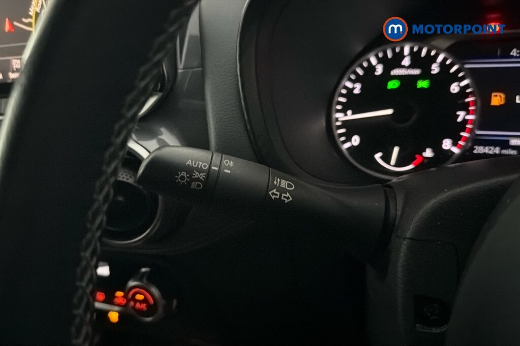 Nissan Juke Tekna Black #15