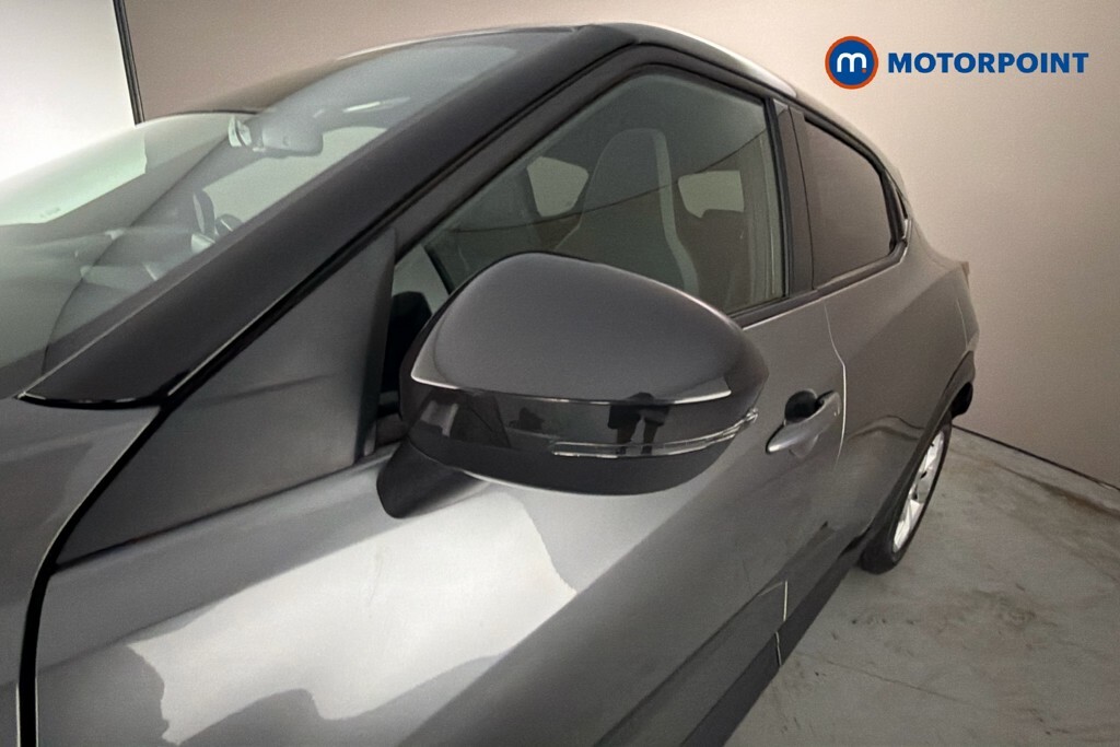 Nissan Juke Tekna Black #23