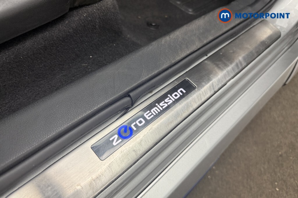 Nissan Leaf Hat E N-connecta 62Kw Grey #20
