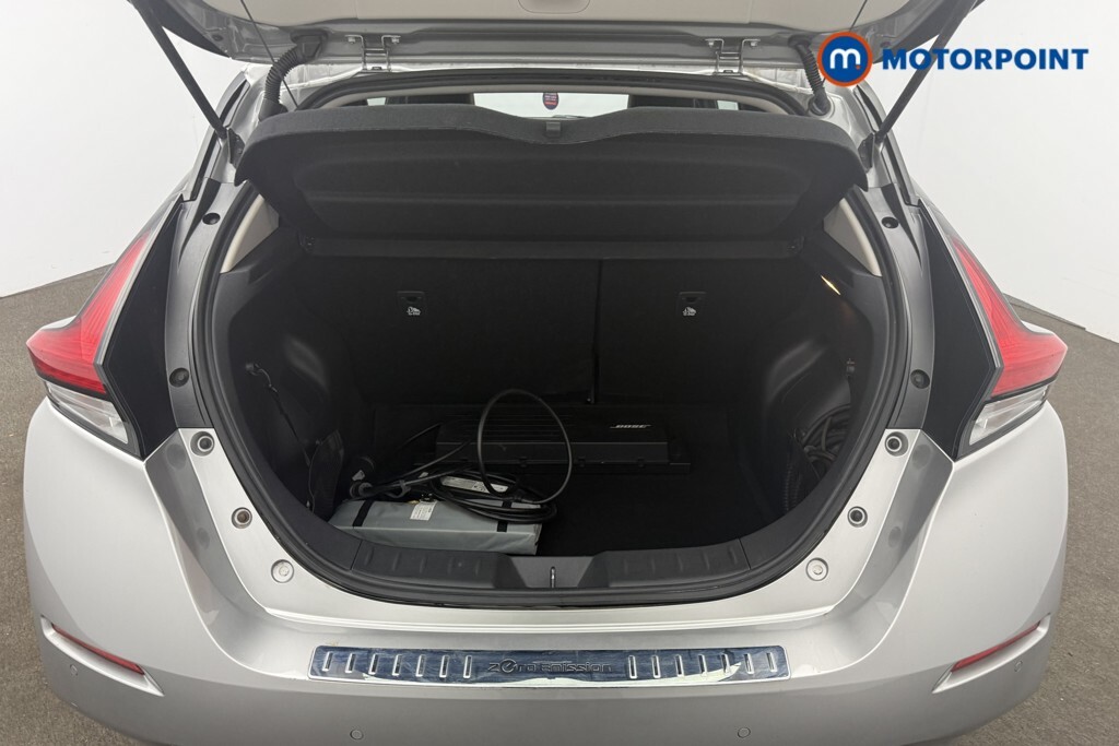 Nissan Leaf Hat E N-connecta 62Kw Grey #9