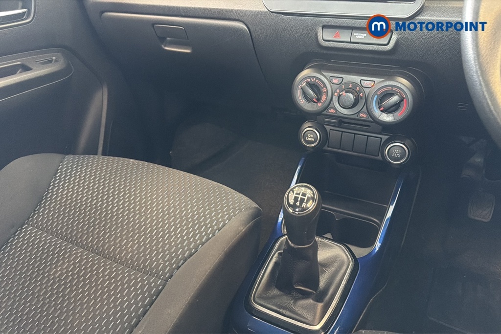 Suzuki Ignis Ignis Sz-t Dualjet Mhev Red #14