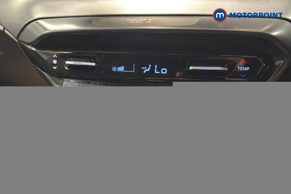 Hyundai I20 Hatchback White #17