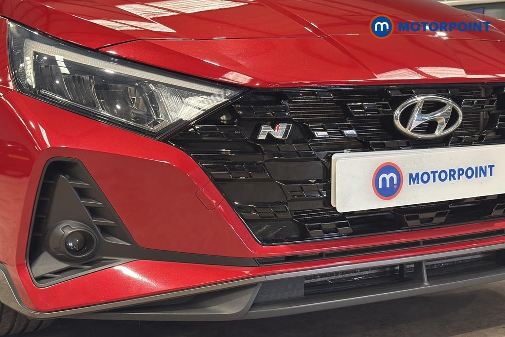 Hyundai I20 Hatchback White #29