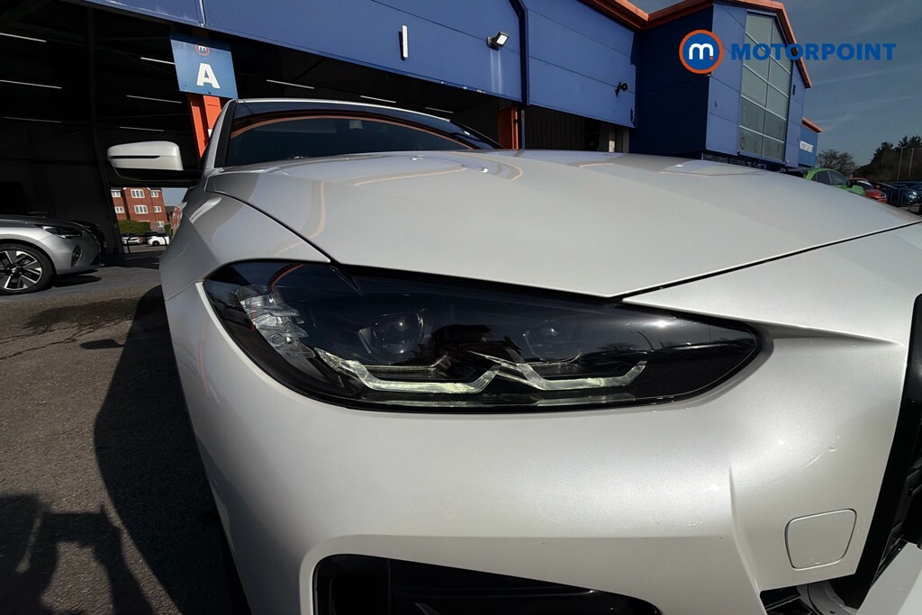 BMW 4 Series M440i Blue #38