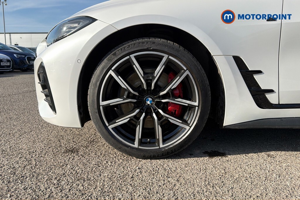 BMW 4 Series M440i Blue #40