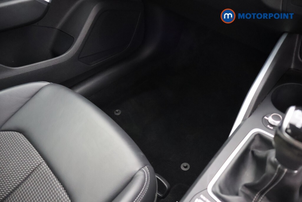 Audi Q2 1.5L S Line White #20