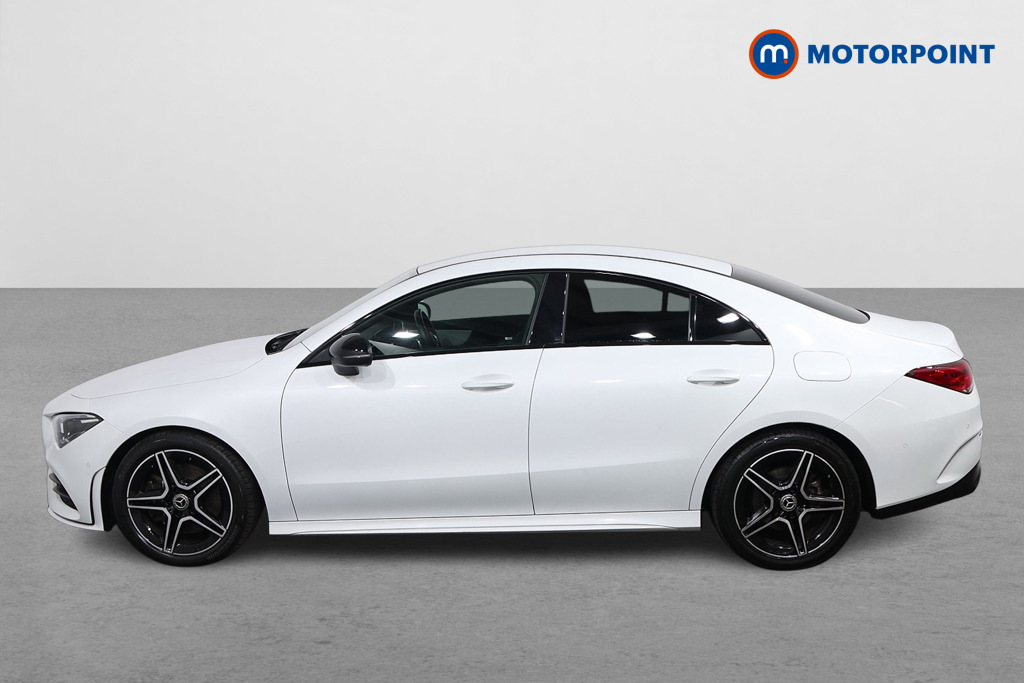 Mercedes-Benz CLA Class Cla 200 Amg Line Executive Tip White #4