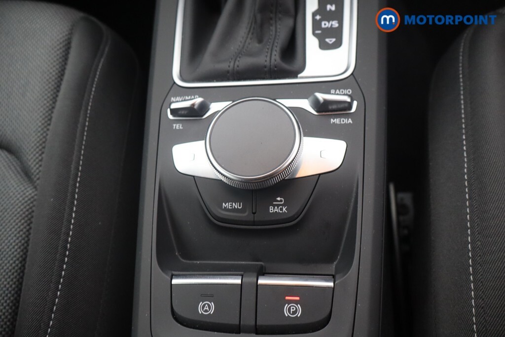 Audi Q2 30 Tfsi S Line Blue #25