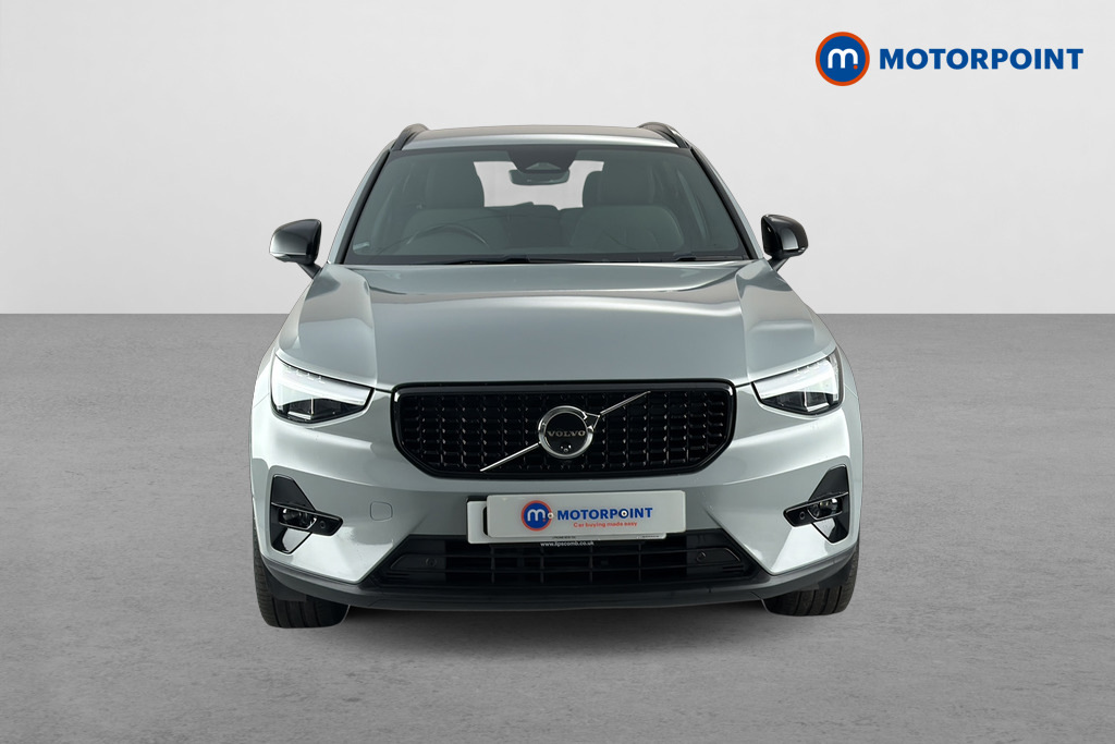 Volvo XC40 2.0 B3p Plus Dark Grey #2
