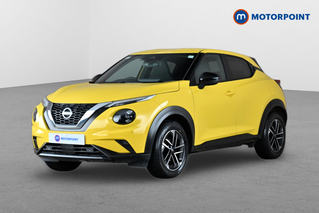 Nissan Juke Hatchback Black #3