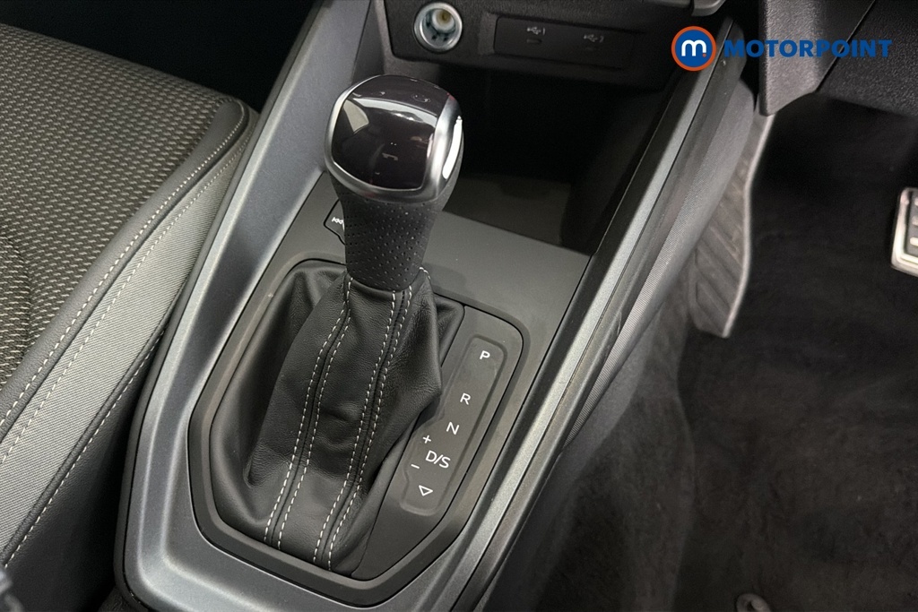 Audi A1 25 Tfsi Black Edition Silver #18