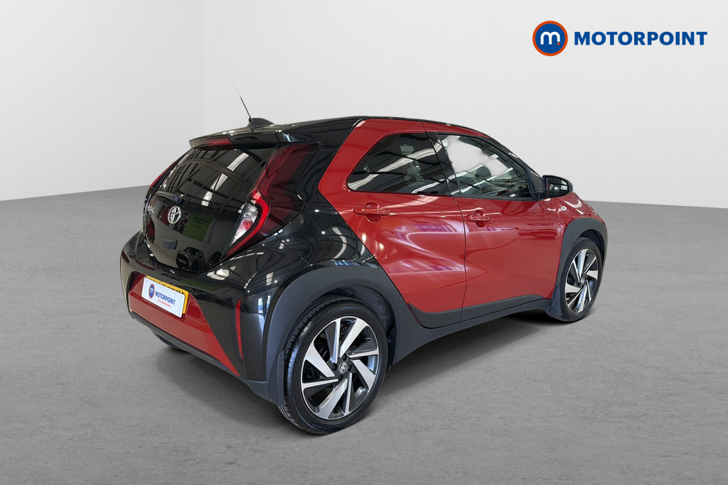 Toyota Aygo X 1.0 Vvt-i Edge CV23MHX Red #5
