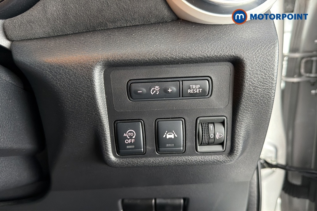Nissan Micra Hatchback Black #16