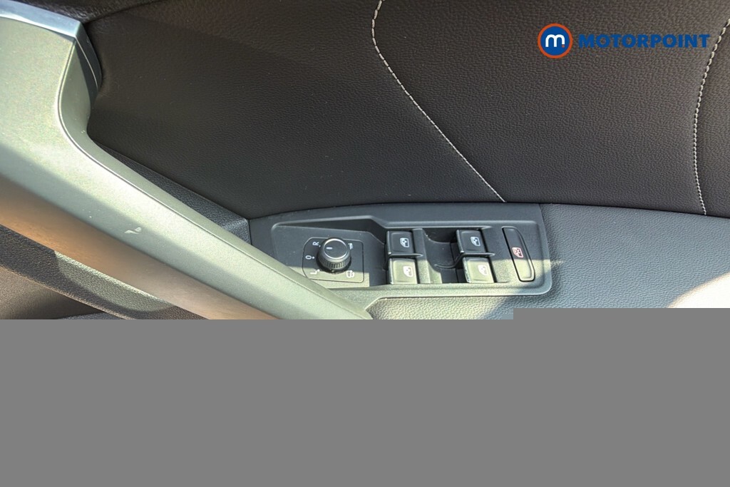 Volkswagen Tiguan Active Grey #16
