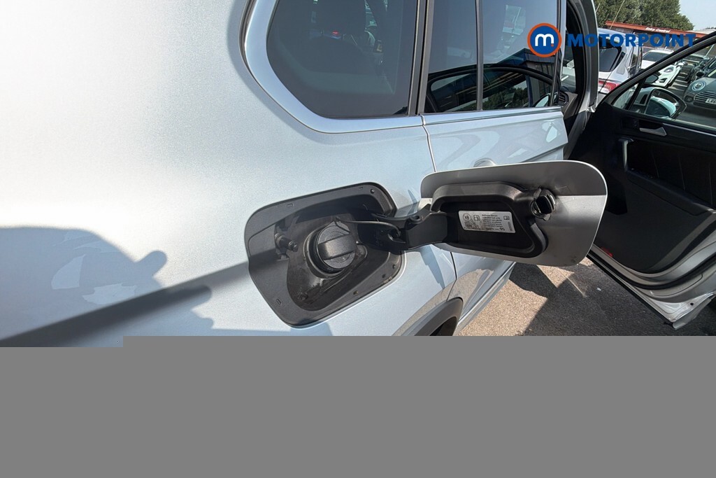 Volkswagen Tiguan Active Grey #19