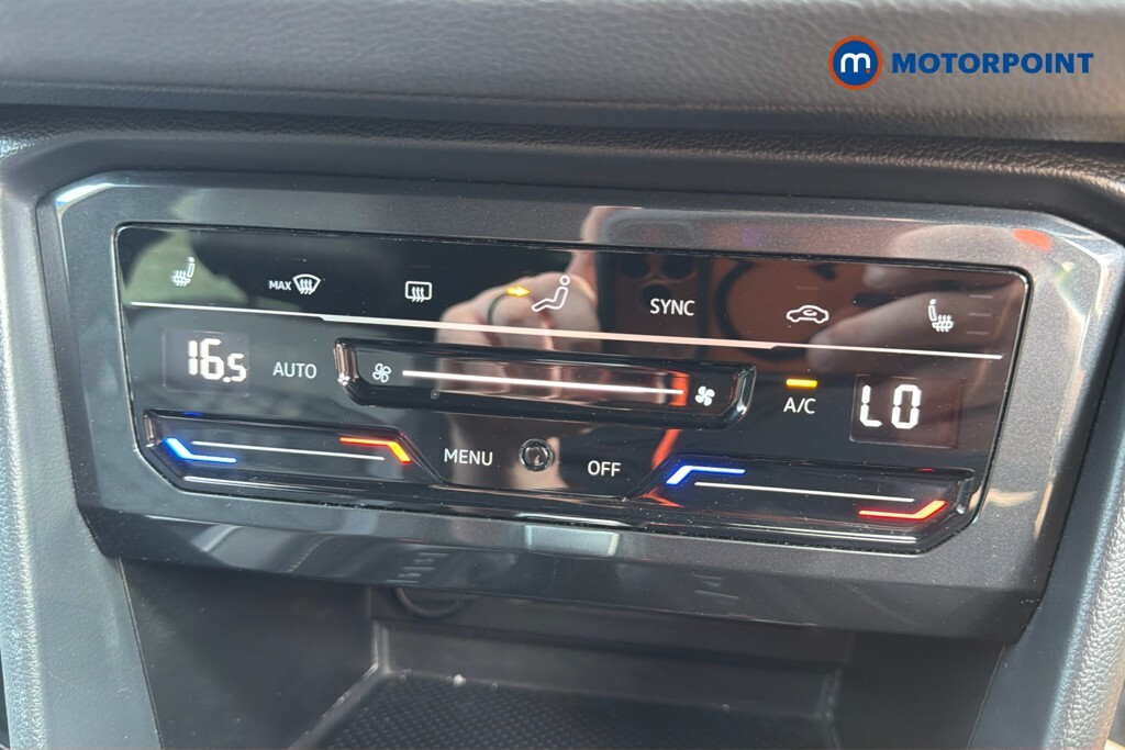 Volkswagen Tiguan Active Grey #13