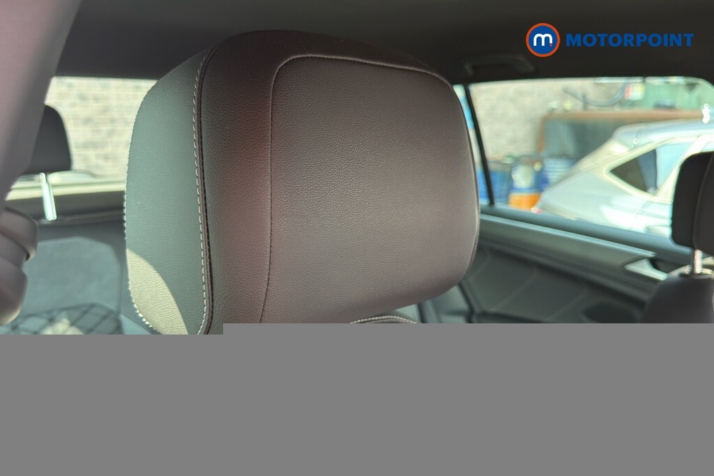 Volkswagen Tiguan Active Grey #17