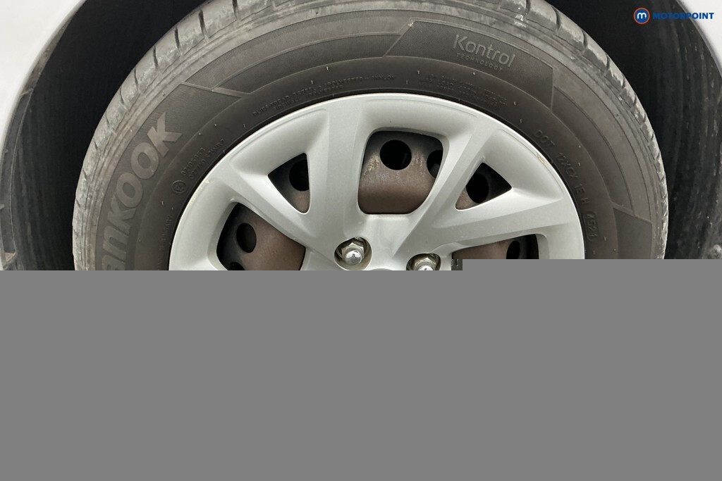Hyundai I10 Grey #36