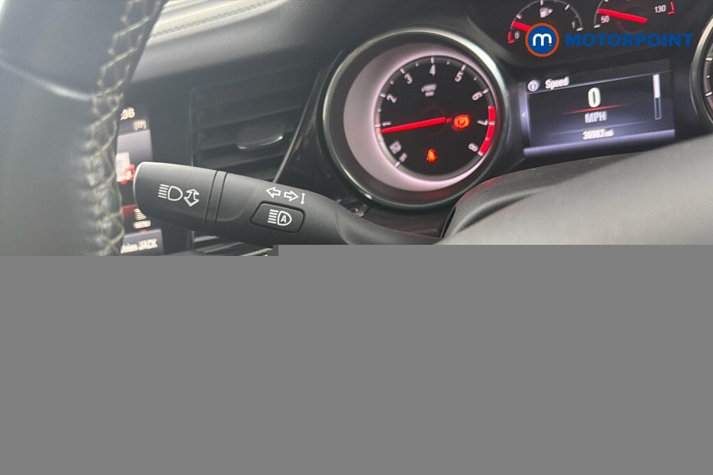 Vauxhall Insignia Gransport Tech Red #11