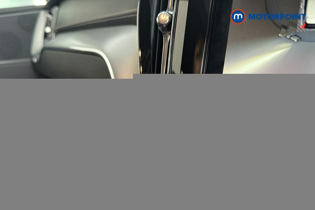 Volvo XC60 2.0 D4 R Design Grey #17