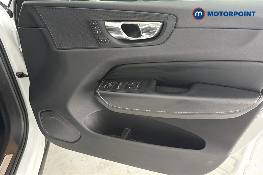 Volvo XC60 2.0 D4 R Design Grey #20