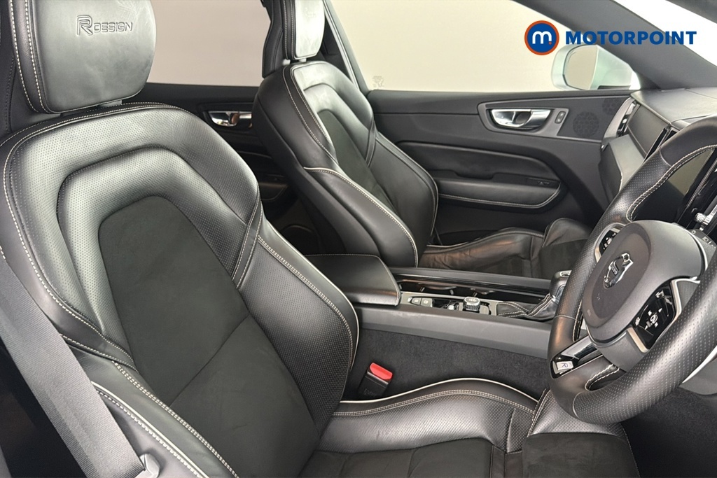 Volvo XC60 2.0 D4 R Design Grey #22