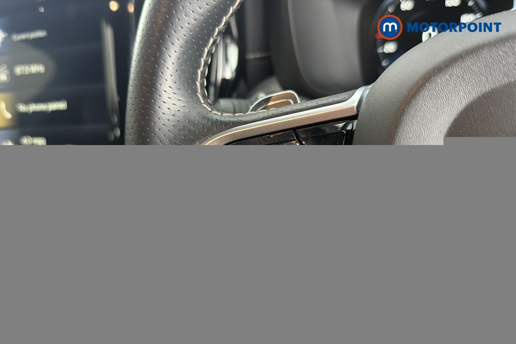 Volvo XC60 2.0 D4 R Design Grey #10