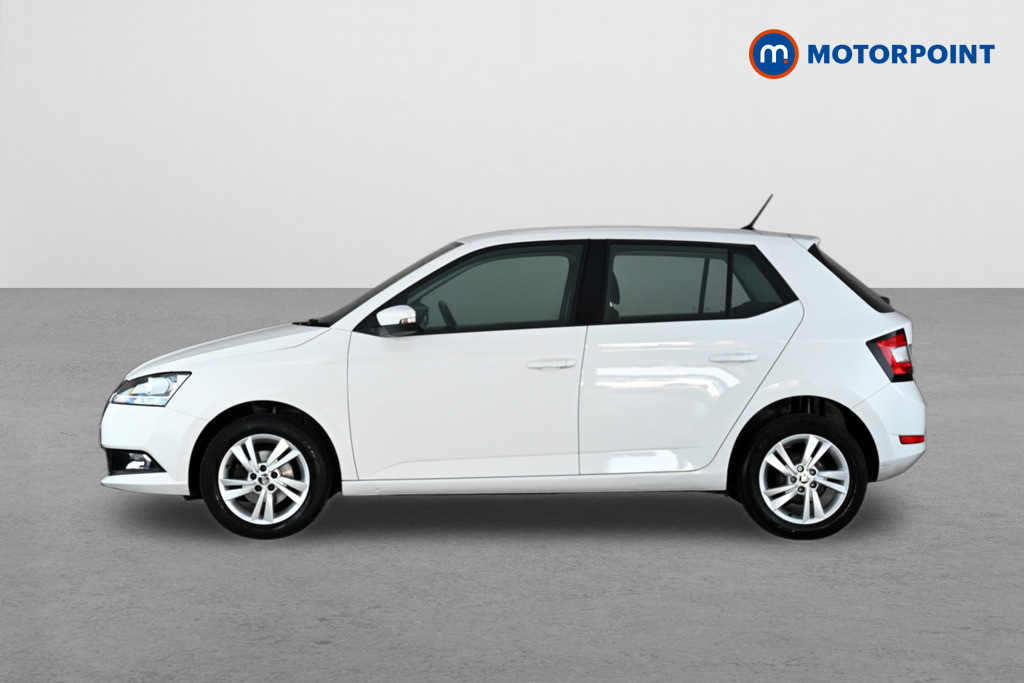 Skoda Fabia 1.0 Mpi Se BK70UJR White #3