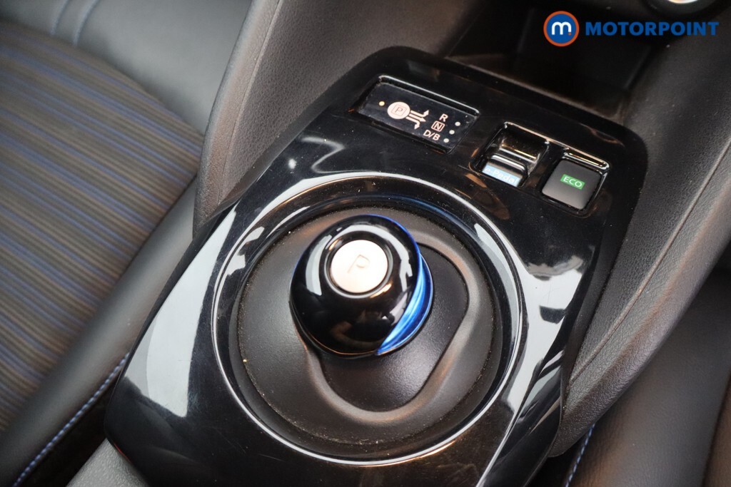 Nissan Leaf E 110Kw N-connecta 40Kwh Hatchback Grey #11