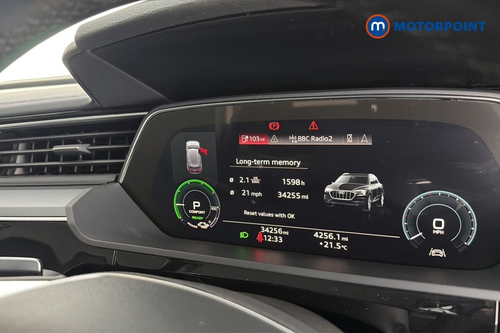 Audi E-tron 230Kw 50 Quattro 71Kwh Technik Red #13