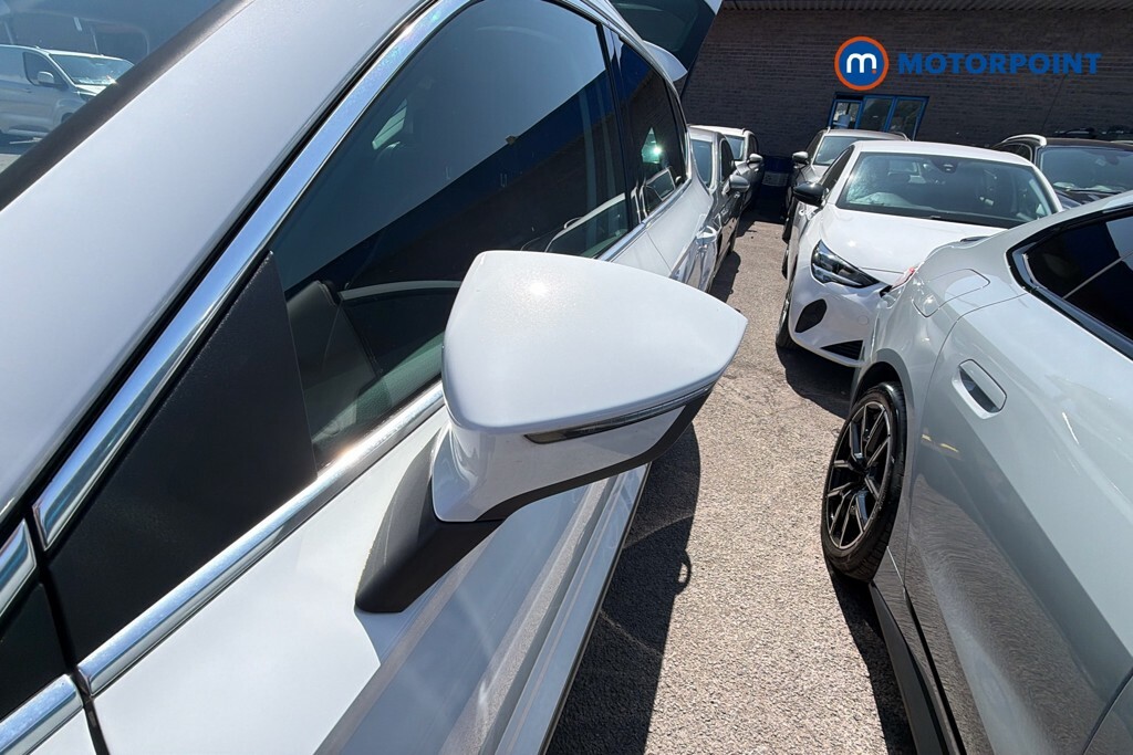 Seat Ateca 1.5 Tsi Evo Fr Sport Dsg White #25