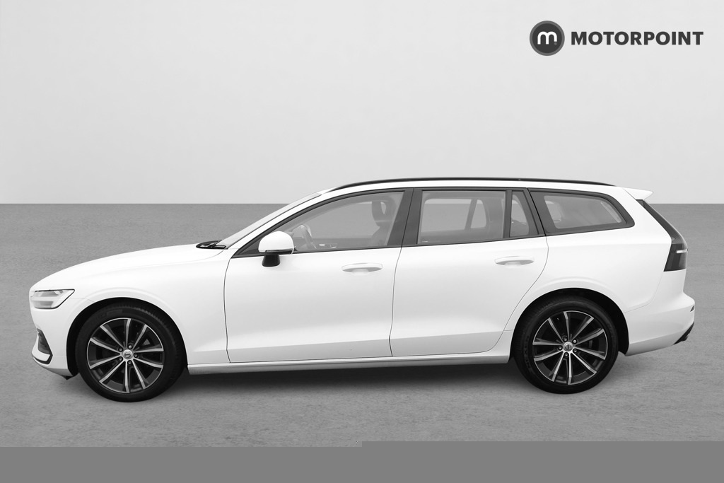Volvo V60 2.0 B3p Momentum 7 Speed White #4