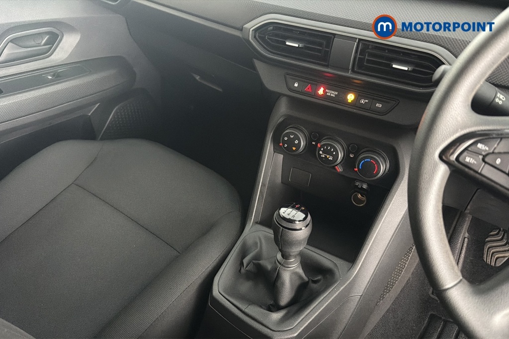 Dacia Sandero 1.0 Tce Essential Black #17