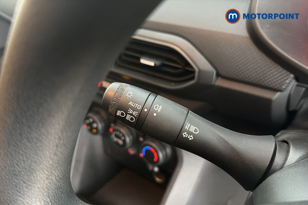 Dacia Sandero 1.0 Tce Essential Black #13