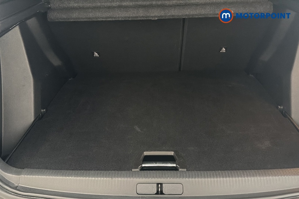 Peugeot 2008 1.2 Puretech Active Grey #19