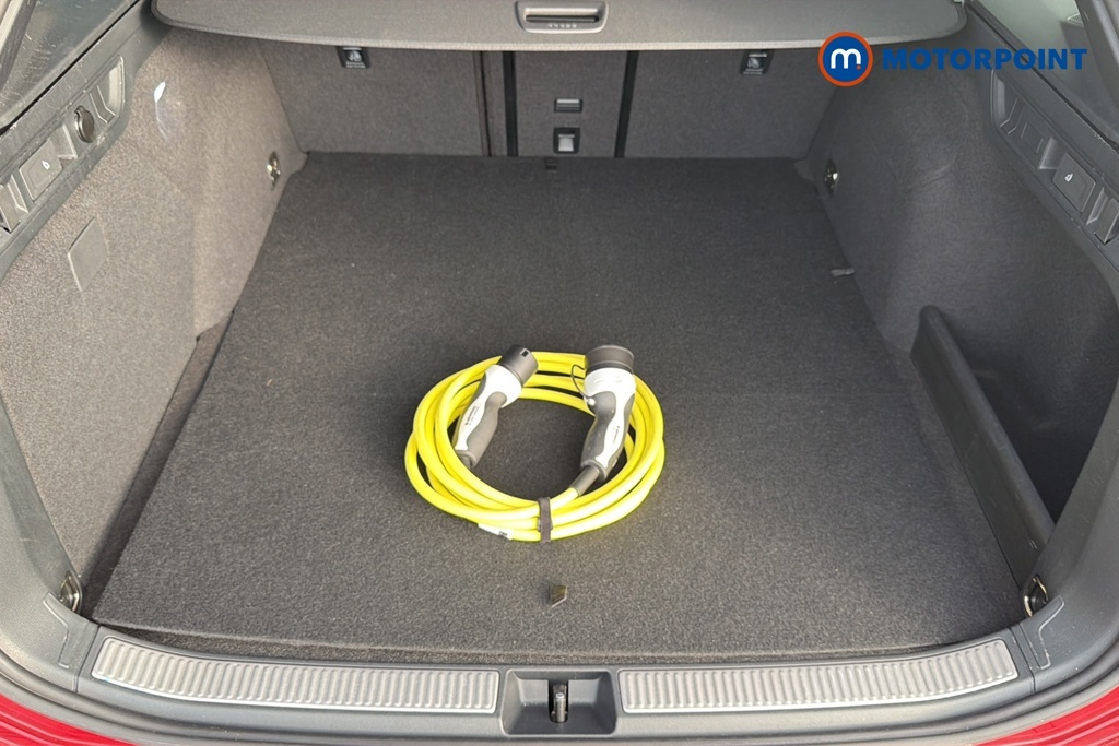 Volkswagen Passat R-line Green #31