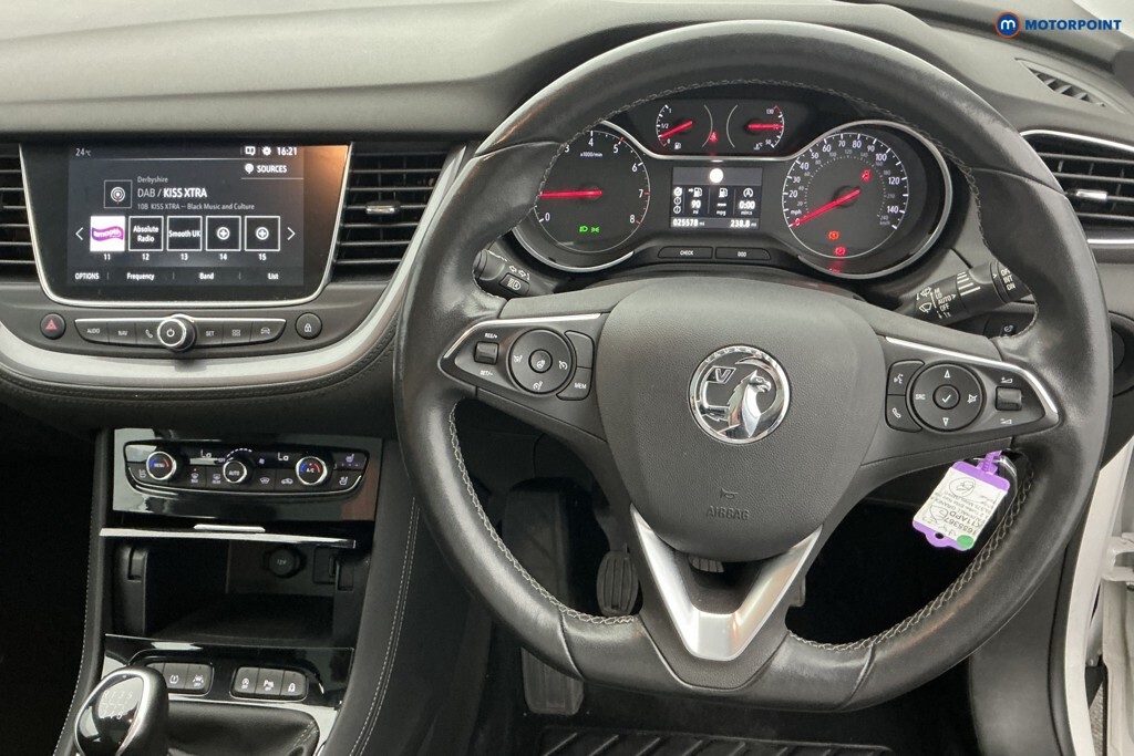Vauxhall Grandland X 1.2 Turbo Elite Nav White #4