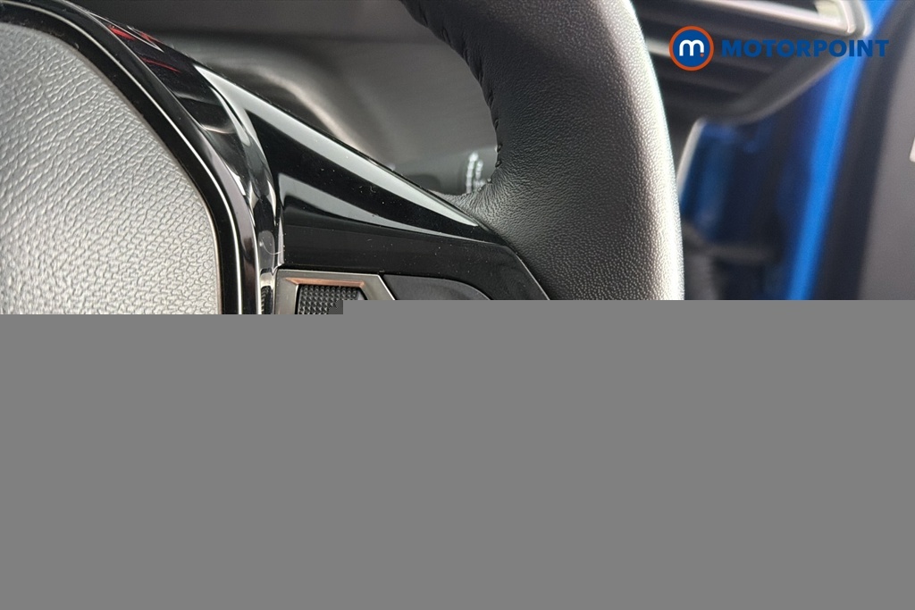Peugeot 2008 Active Premium Black #10