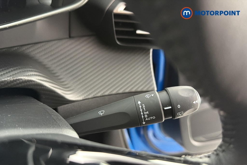 Peugeot 2008 Active Premium Black #12