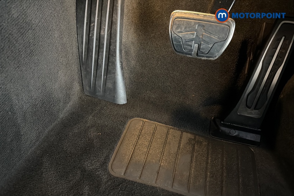 BMW 3 Series 330E M Sport Step Pro Pack Black #28