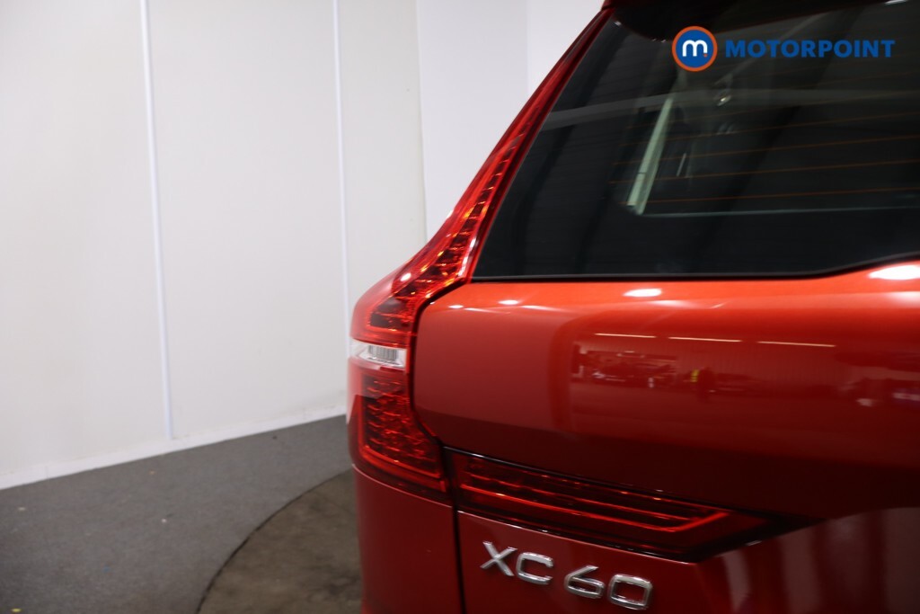 Volvo XC60 Xc60 Core B5 Mhev Awd Black #34