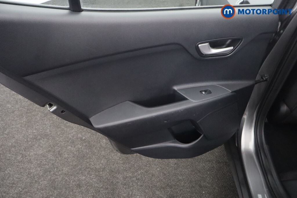 Kia Stonic 1.0T Gdi 98 2 #29