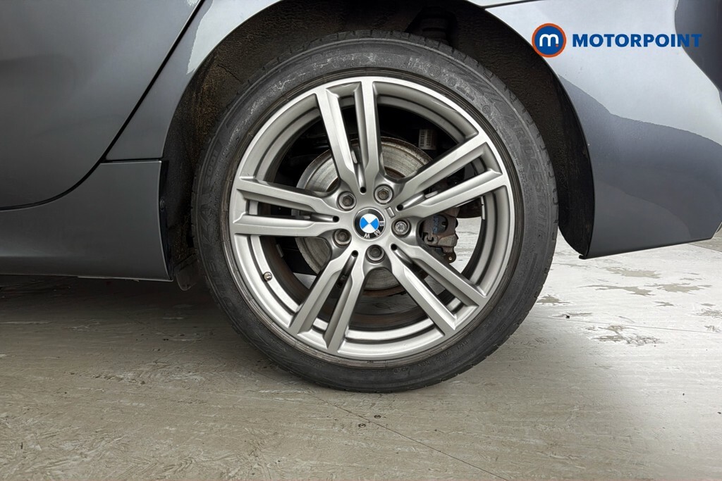 BMW 2 Series 220D Xdrive Luxury Step Black #30