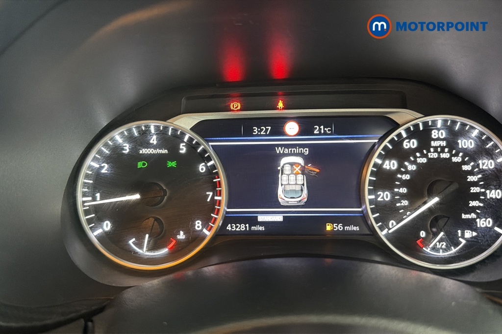 Nissan Juke N-connecta Grey #12