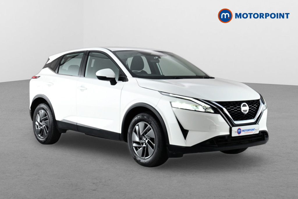 Nissan Qashqai 1.3 Dig-t Mh Acenta Premium YC22KWR White