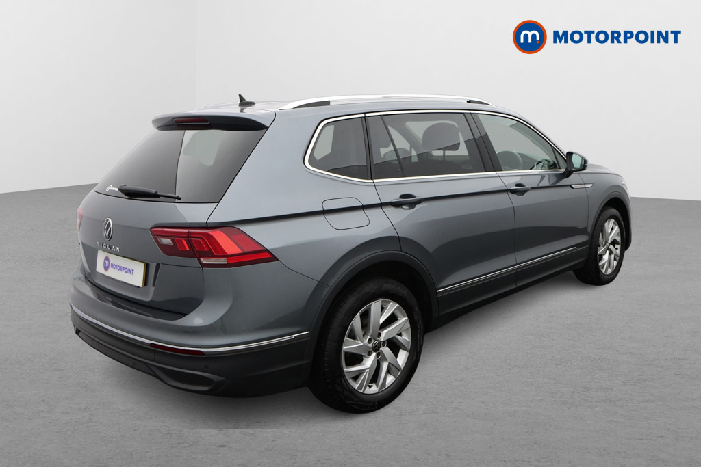 Volkswagen Tiguan Allspace 1.5 Tsi Life Dsg Grey #5